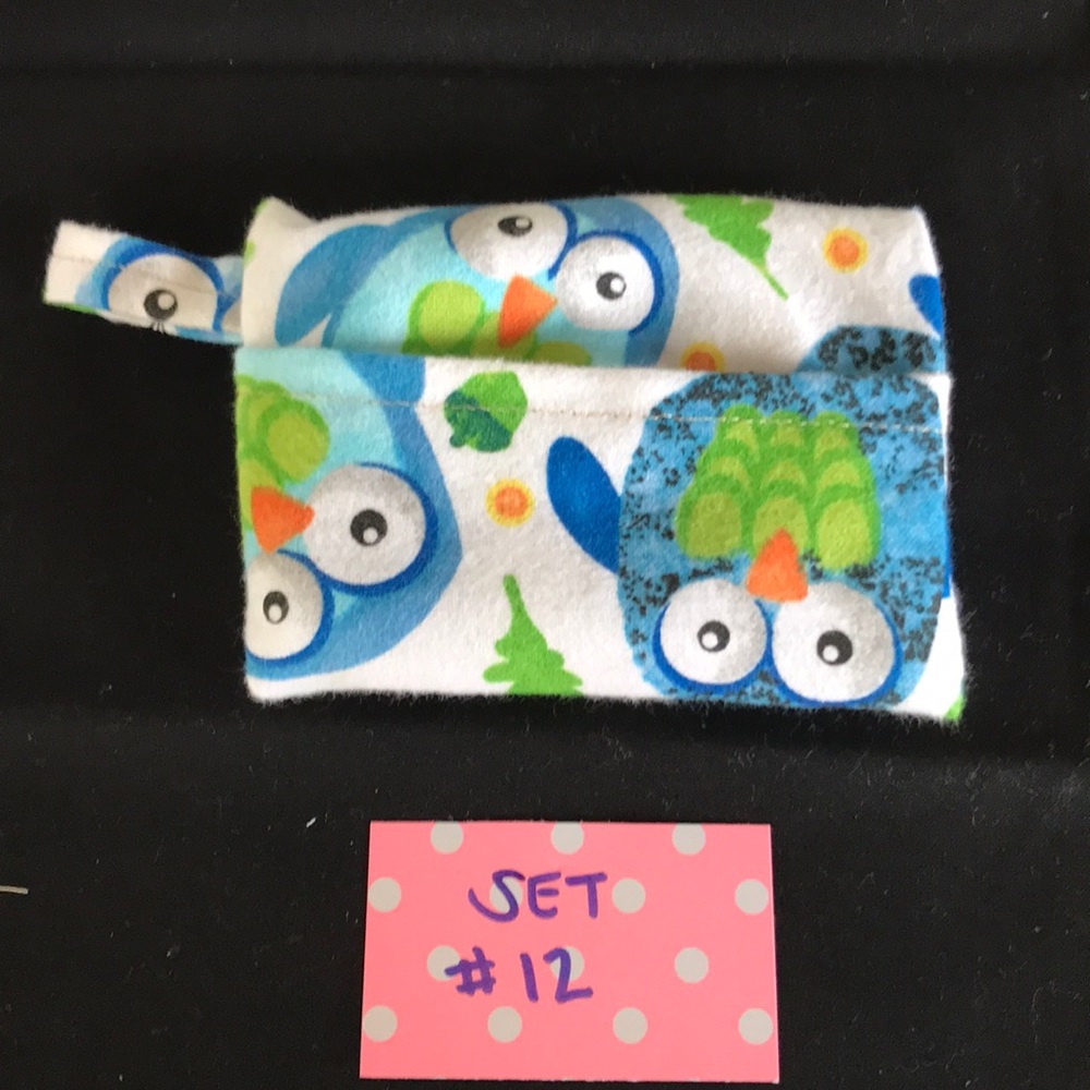 Kids face mask with matching face mask pouch set